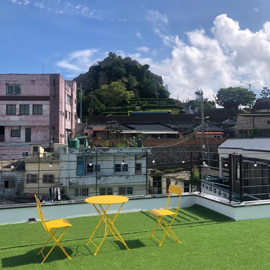 Cheukhu-Dong 19Street Guesthouse Mokpo Extérieur photo